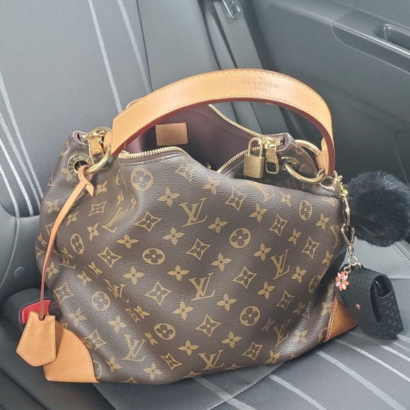 TRADED ❤️ Louis vuitton Berri PM - Picture 6 of 16